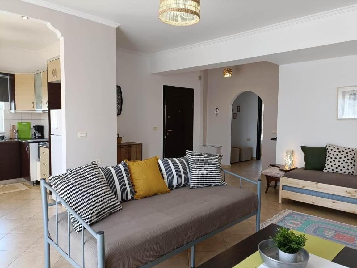 Aloe Vera Apartments Саранда Экстерьер фото