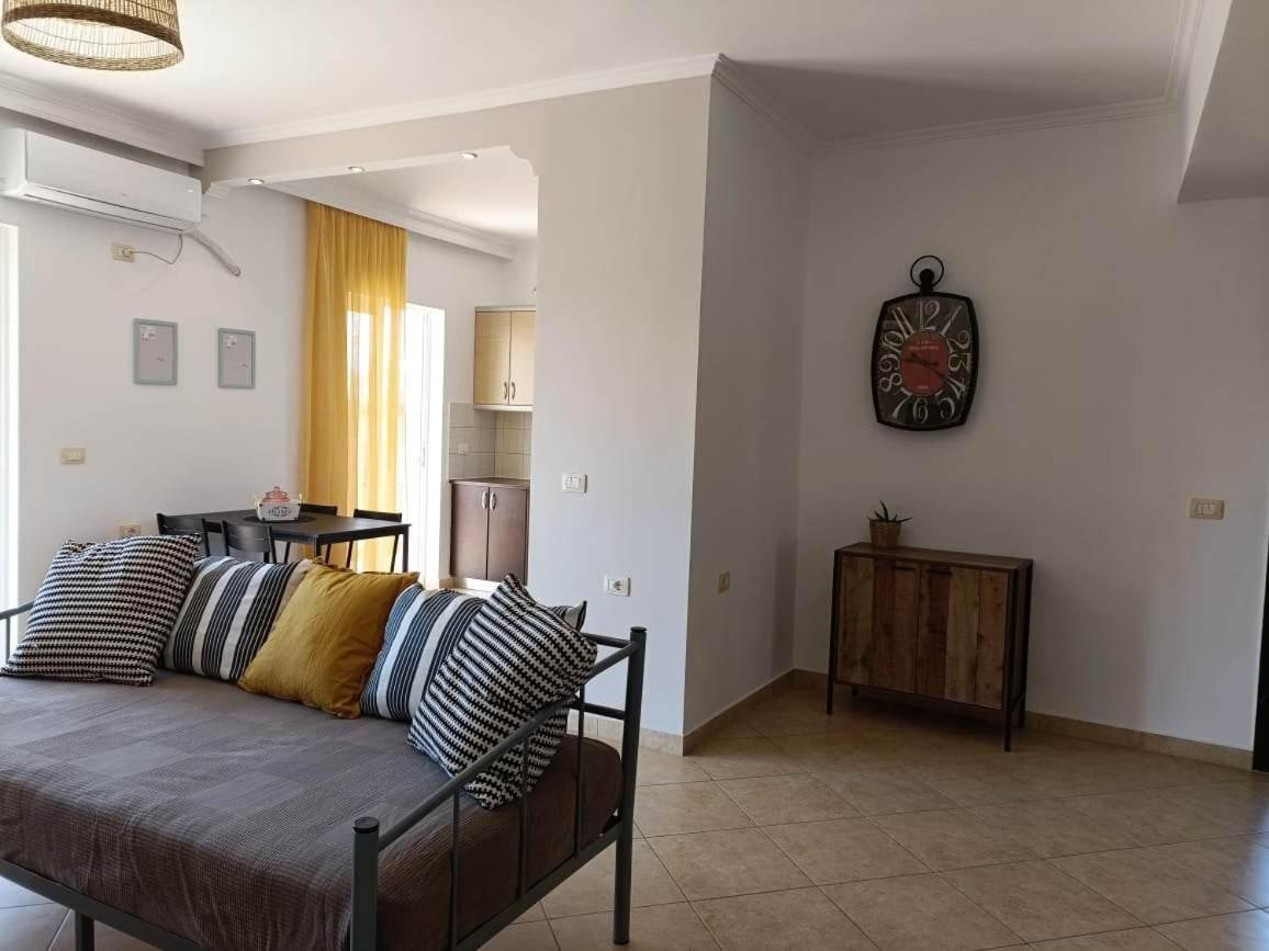 Aloe Vera Apartments Саранда Экстерьер фото